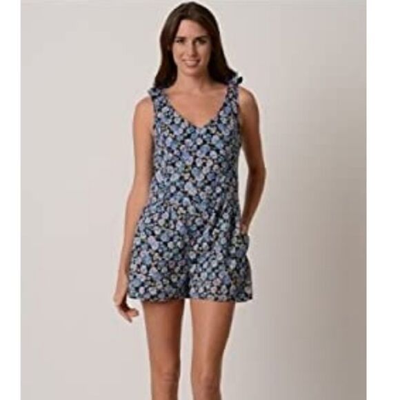 Miley cyrus max azria romper 🖤 - Picture 1 of 5